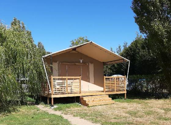 LODGE 2